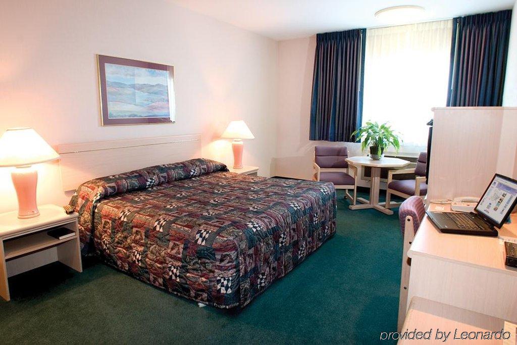 Rodeway Inn Έλενα Δωμάτιο φωτογραφία